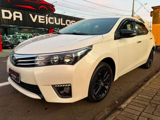 TOYOTA COROLLA 2.0 DYNAMIC 16V FLEX 4P AUTOMÁTICO